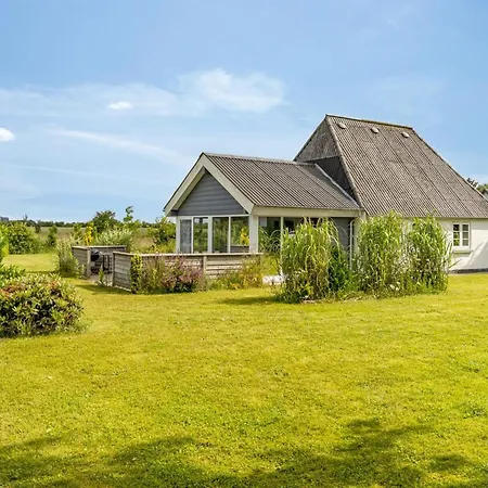 Dom wakacyjny Thrine - 24km From The Sea By Interhome *